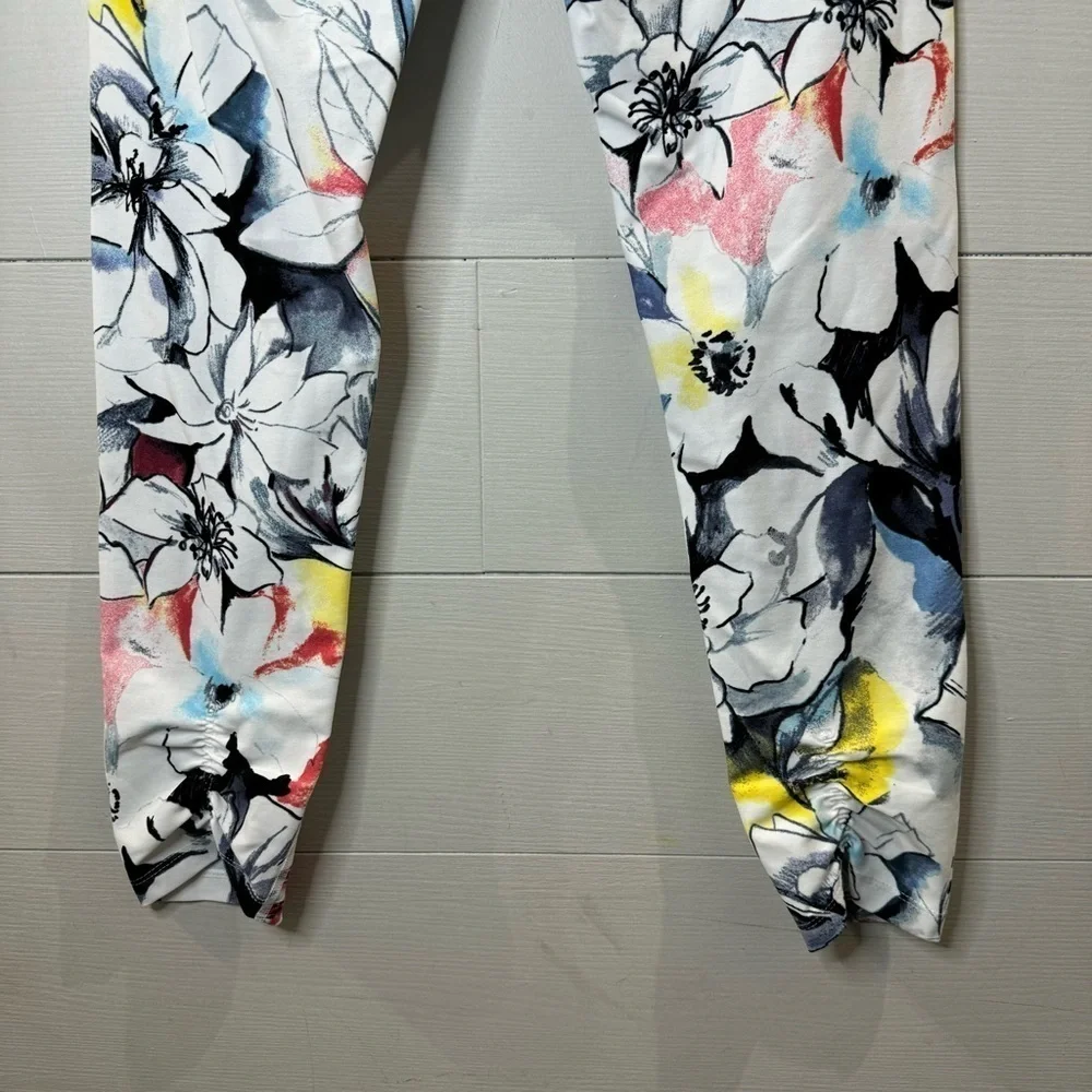 Calvin Klein | Floral Performance Women's Magnolia Print Small